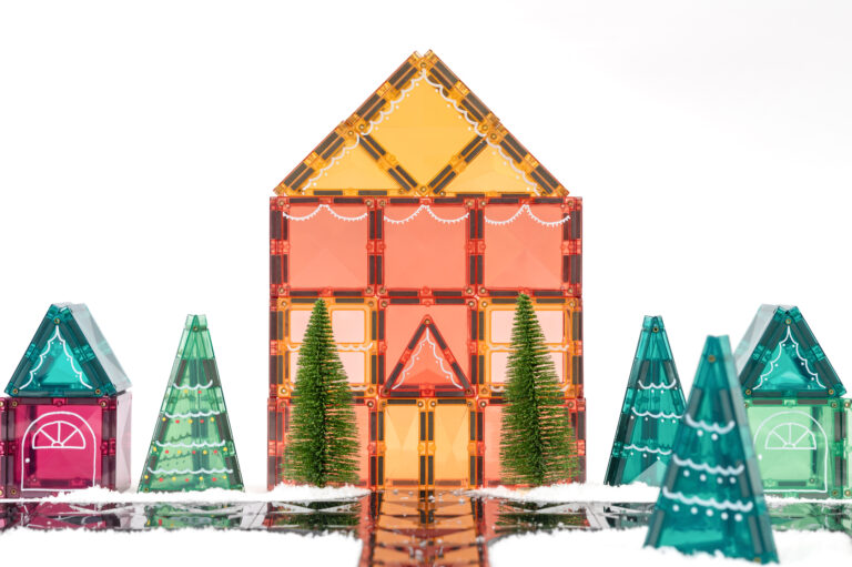 Festive Fun with CONNETIX: Christmas Build Ideas from Our Play Ambassadors