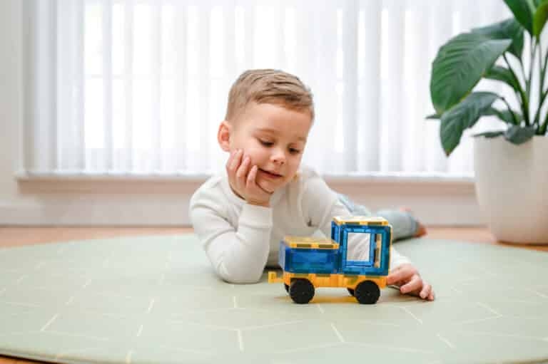 How CONNETIX Can Support Neurodivergent Children: A Tool for Emotional and Physical Development